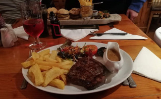 The Cross Keys Inn food