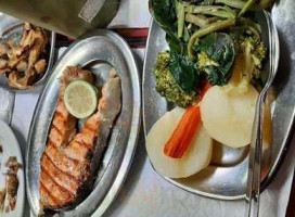 Wheatsheaf food