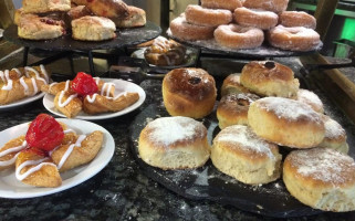 Caffe Caffe food