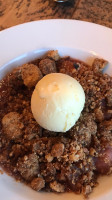 Hinnies Restaurant food