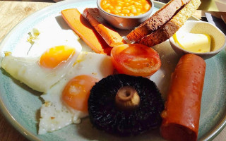 The Fig Kitchen And Deli food