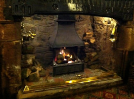 Cross Keys Inn inside