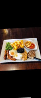 The George Dragon food