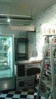Kahvila&kakkukauppa Houkutus inside