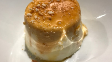 Lind's Kok food