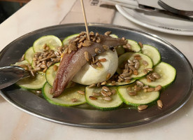 Ravintola Swan food