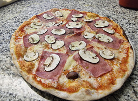 Rougemarin Doma food