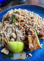 Fifty4, food