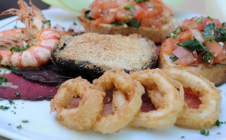 La Cucina food