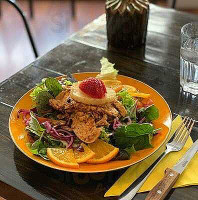 The Dying Cow Pub food