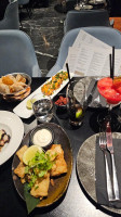 Lavish Grill food