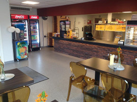 Pizzabakeren Opstad inside