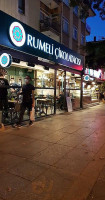 Sam's Kebabs outside