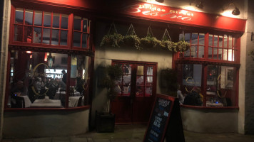 Bridge Street Bistro outside