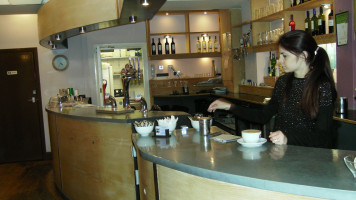 Cafe Quench inside
