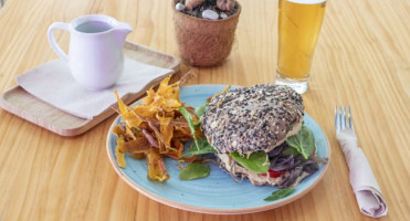 Bari Tea Brewery food