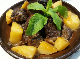 Quinta Santa Barbara food