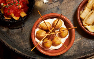 Salvador and Amanda Bloomsbury food