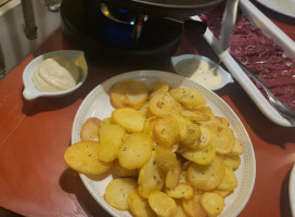 Eating Bear Adhoc Wine food