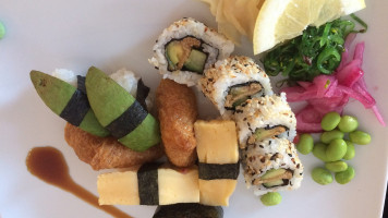 Sushi Yama food