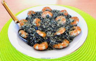 La Bruschetta Pizza Snack