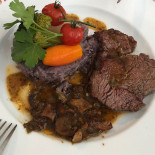 Au Petit Breuil food