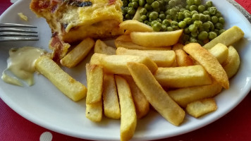 Y Gegin Fach food