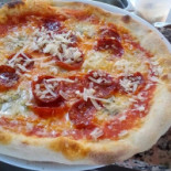 Pizzeria Don Camillo food