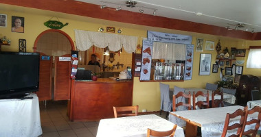 Ban Thai inside