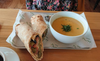Umi Falafel food