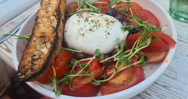 Il Parasole Di Marco food