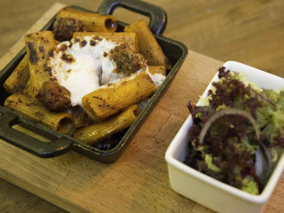 Bronzo, E Cucina (eixample)