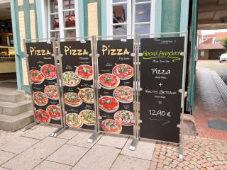 Delizia Gelateria Pizzeria Italiana