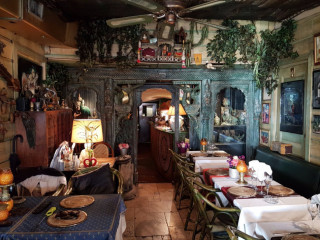 Chez la Thailandaise