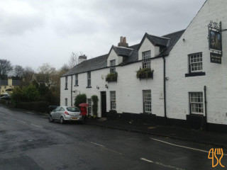 The Fox And Hounds