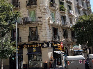 restaurant image