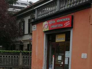 Catchems Corner
