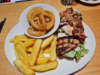 restaurant image